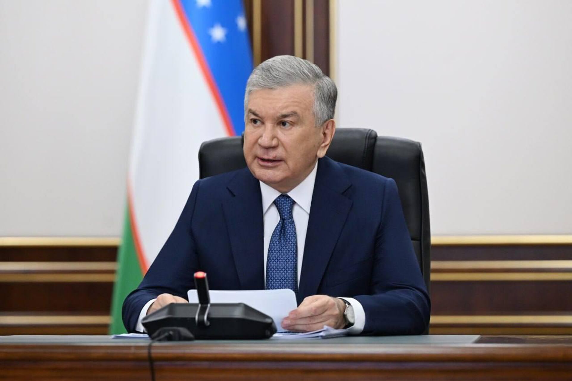 Шавкату Мирзиёеву доложено о реализации крупных проектов в сфере транспорта.
 - Sputnik Ўзбекистон, 1920, 02.08.2025