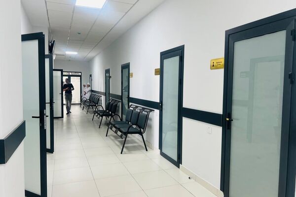 В Мирзо-Улугбекском районе Ташкента открыли новое здание городского подросткового диспансера - Sputnik Узбекистан