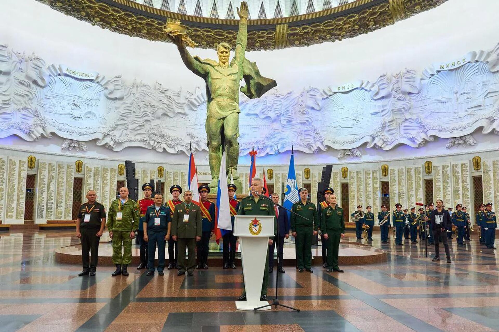 В Москве состоялась церемония открытия IV Военно-спортивных игр стран СНГ - Sputnik Узбекистан, 1920, 06.08.2025