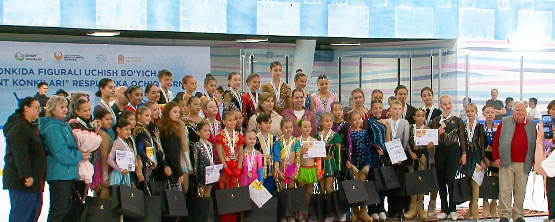 Фигуристы Узбекистана проверяют себя на прочность: как проходит чемпионат в Ташкенте - Sputnik Узбекистан, 1920, 08.08.2025