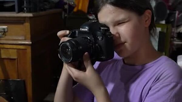 Я начала фотографировать с 5 лет: история 12-летней Самиры, которая не представляет свою жизнь без фотокамеры - Sputnik Узбекистан