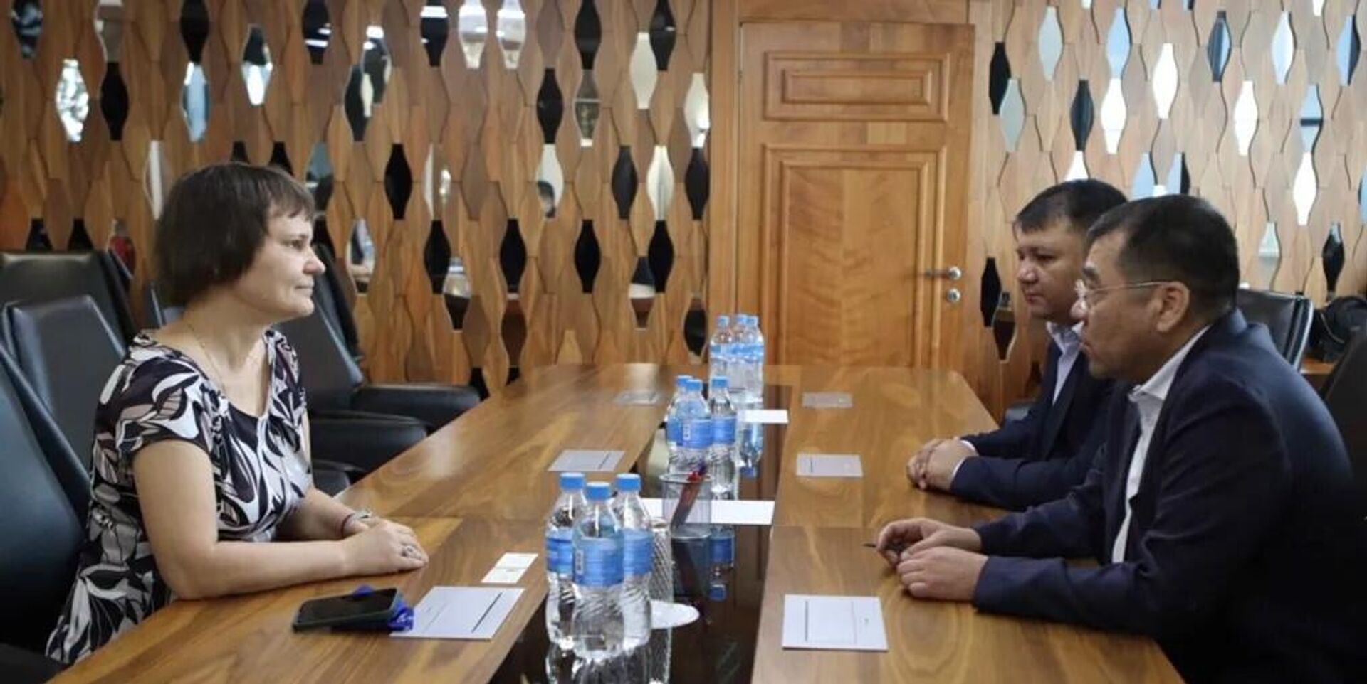 Во Владивостоке обсуждены перспективы налаживания обмена научным опытом с Приморским океанариумом
 - Sputnik Узбекистан, 1920, 11.08.2025