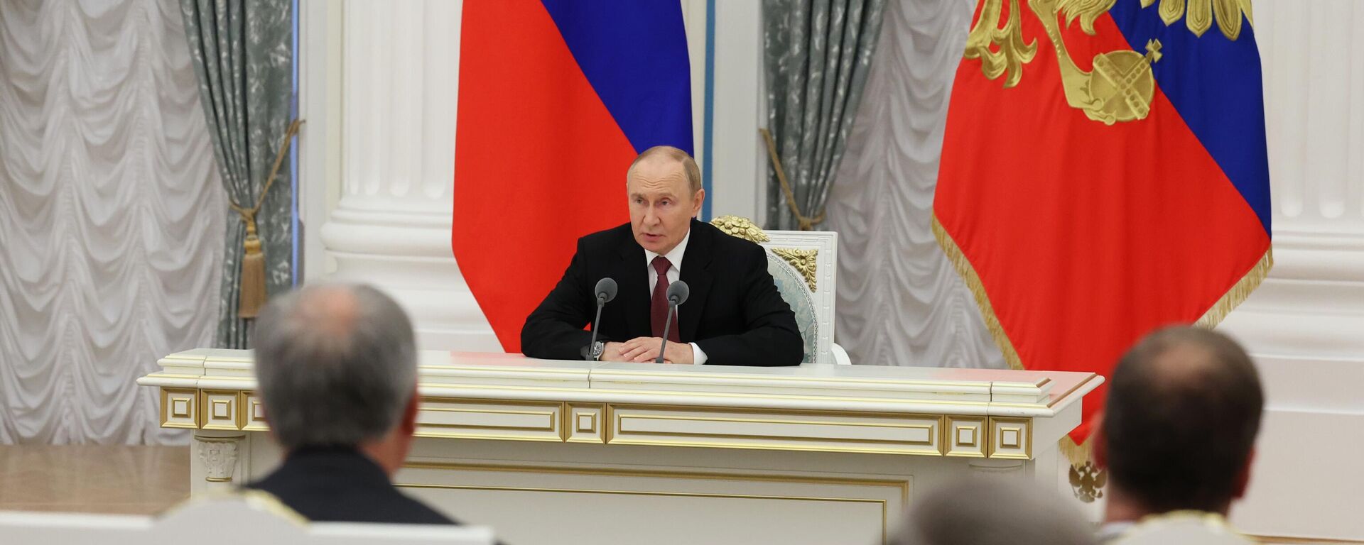 Президент Владимир Путин провел совещание по итогам российско-американской встречи в верхах - Sputnik Ўзбекистон, 1920, 17.08.2025