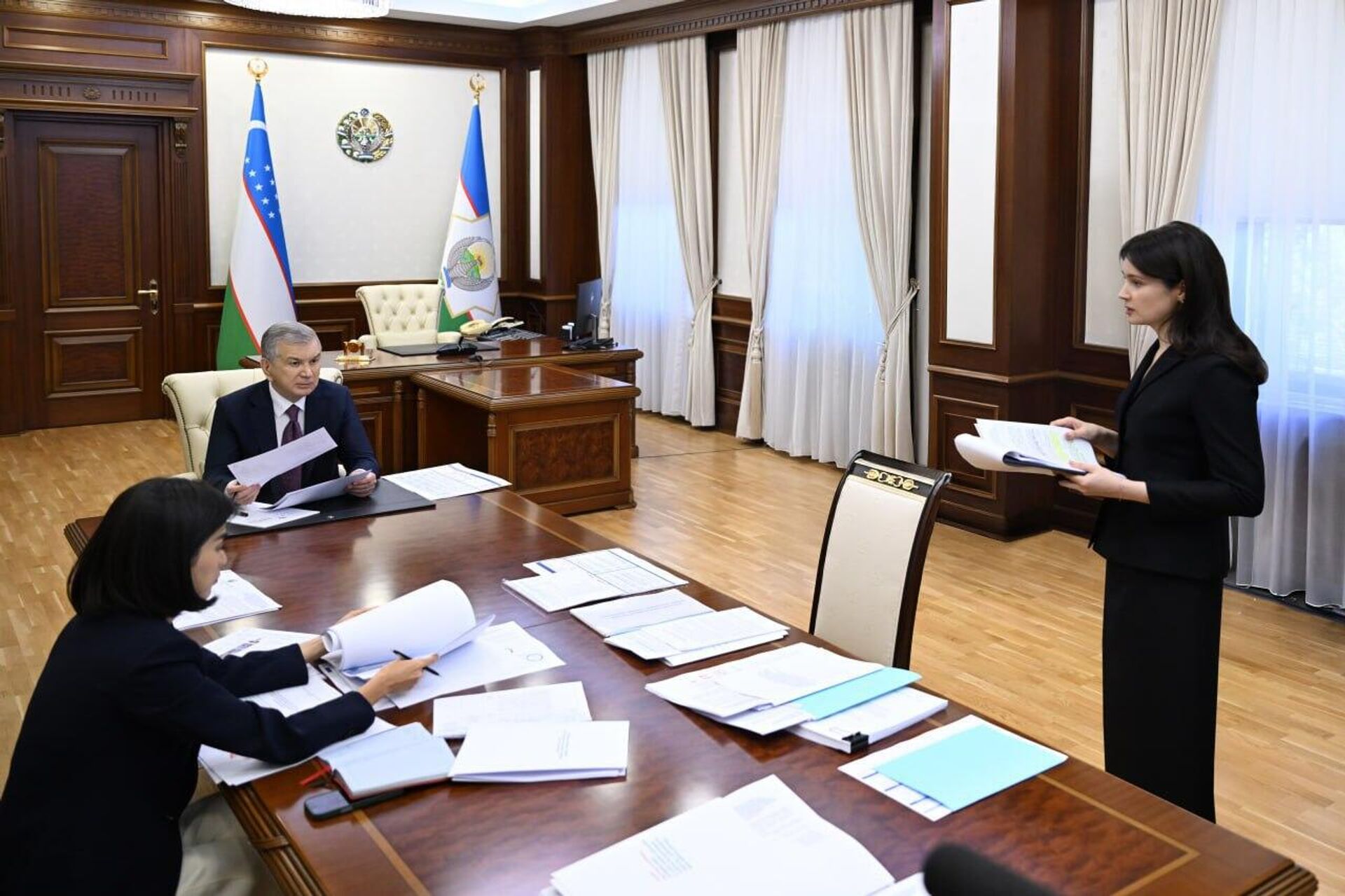 Президент ознакомился с презентацией предложений по трансформации системы здравоохранения  - Sputnik Ўзбекистон, 1920, 20.08.2025