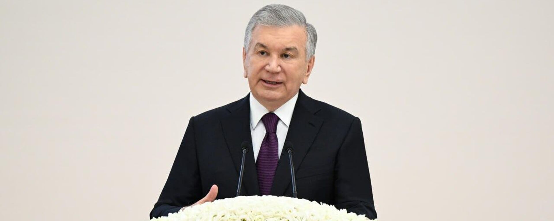 Мирзиёев проводит открытый диалог с предпринимателями - Sputnik Ўзбекистон, 1920, 20.08.2025