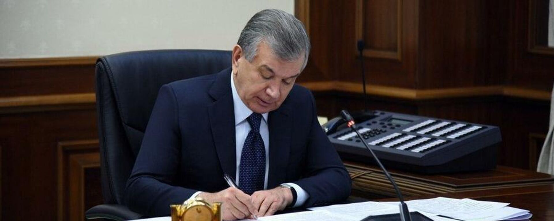 Shavkat Mirziyoyev - Sputnik O‘zbekiston, 1920, 26.12.2025