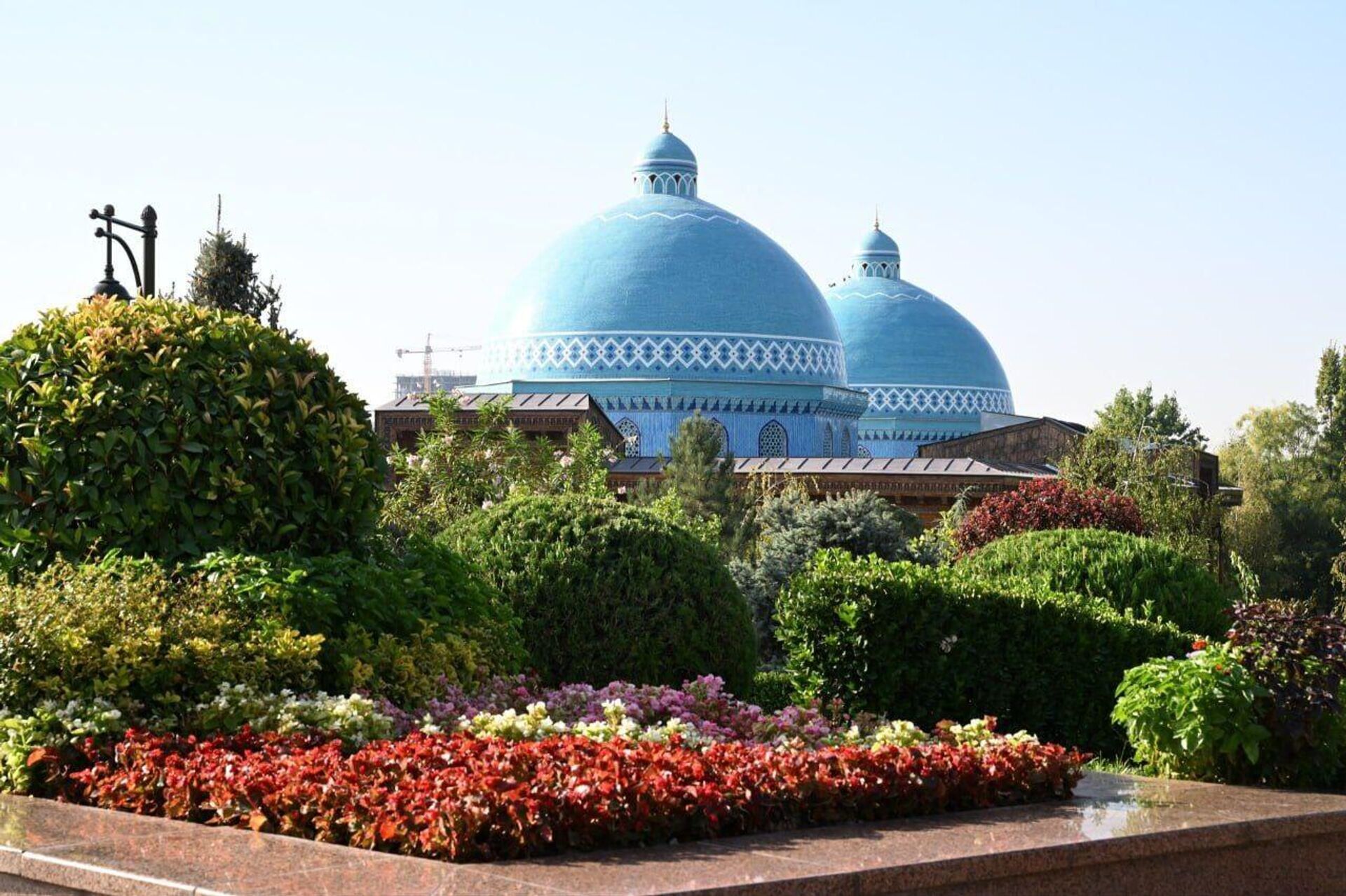 Аллея Шахидлар хотираси - Sputnik Узбекистан, 1920, 29.08.2025