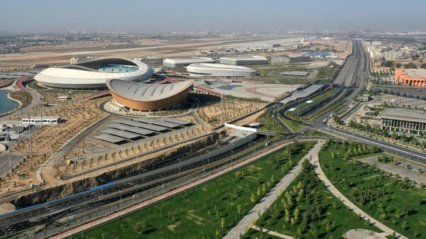 Президент Шавкат Мирзиёев ознакомился с автомобильным тоннелем на улице Новый Узбекистан в Ташкенте. - Sputnik Узбекистан