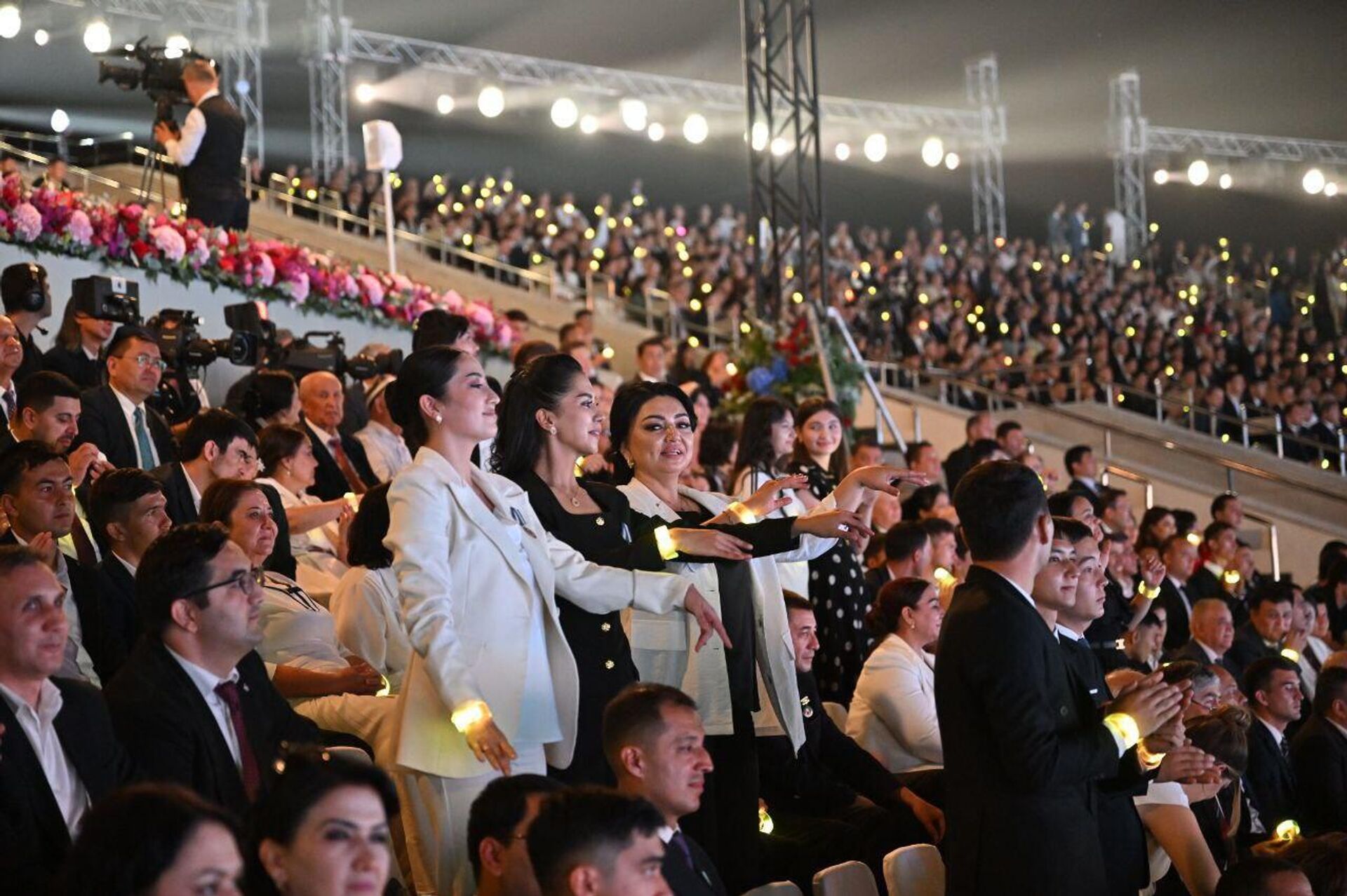 Торжества по случаю 34-й годовщины независимости Узбекистана Торжества по случаю 34-й годовщины независимости Узбекистана - Sputnik Узбекистан, 1920, 30.08.2025