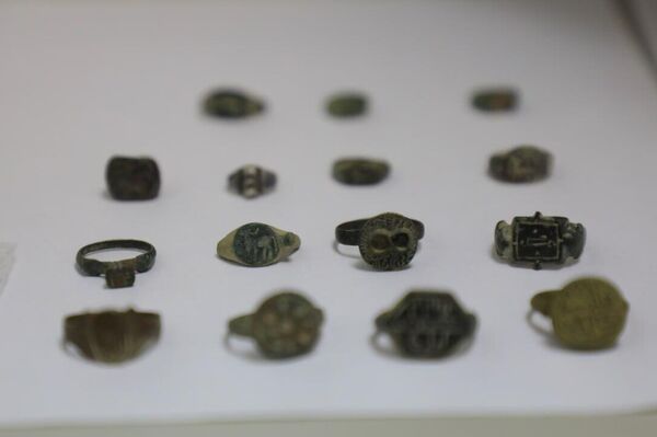 В Ташкенте пресекли попытку вывоза древних артефактов из страны - Sputnik Узбекистан