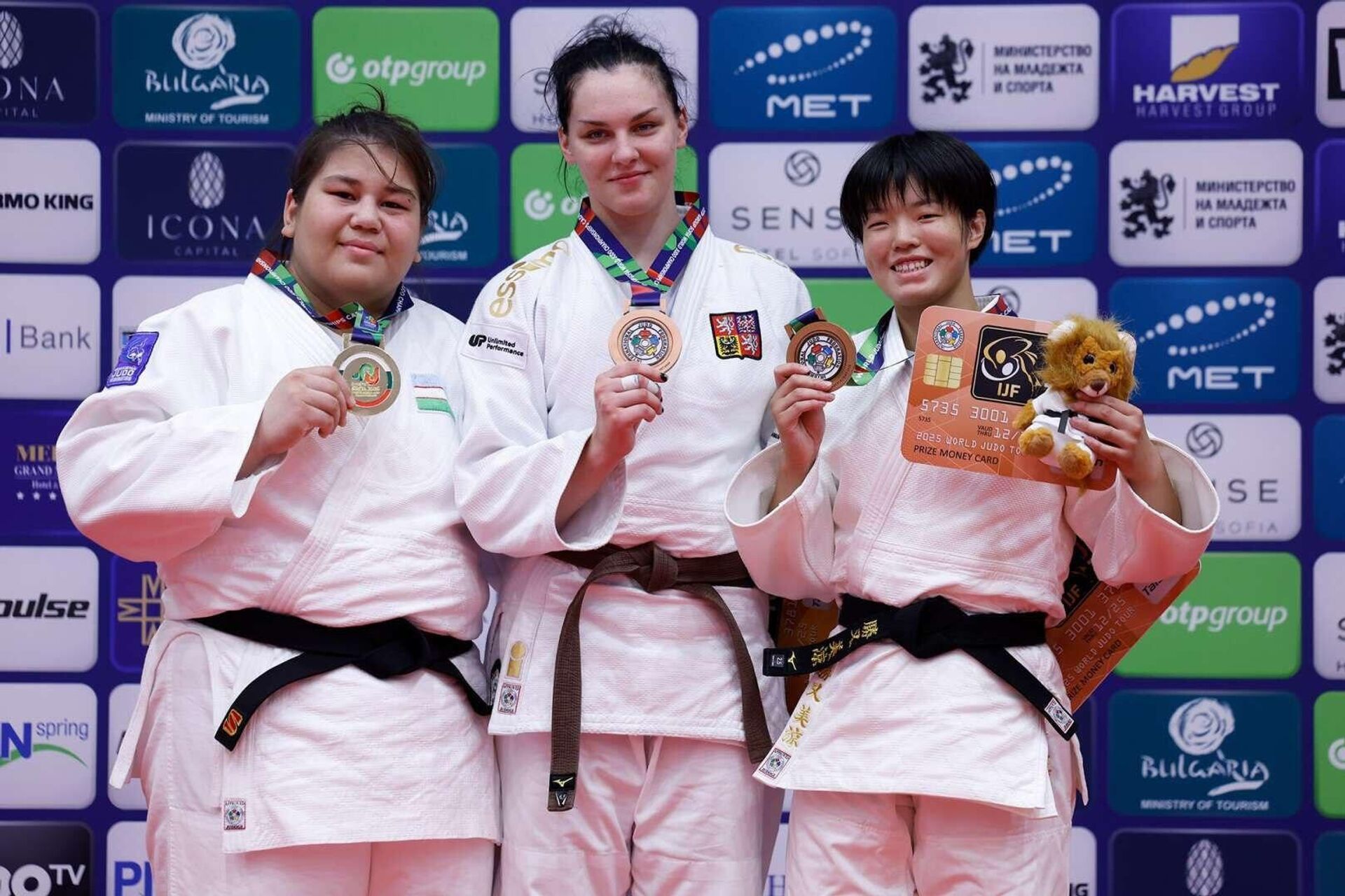 Юные дзюдоисты Узбекистана завершили чемпионат мира на первом месте в общекомандном зачете - Sputnik Ўзбекистон, 1920, 31.08.2025