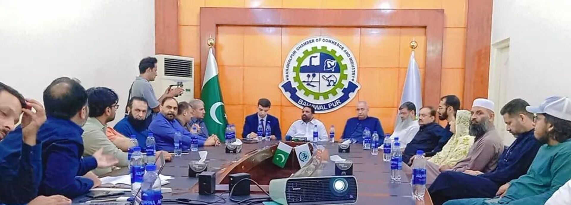 ТПП Узбекистана и Пакистана намерены установить прямые контакты - Sputnik Узбекистан, 1920, 02.09.2025