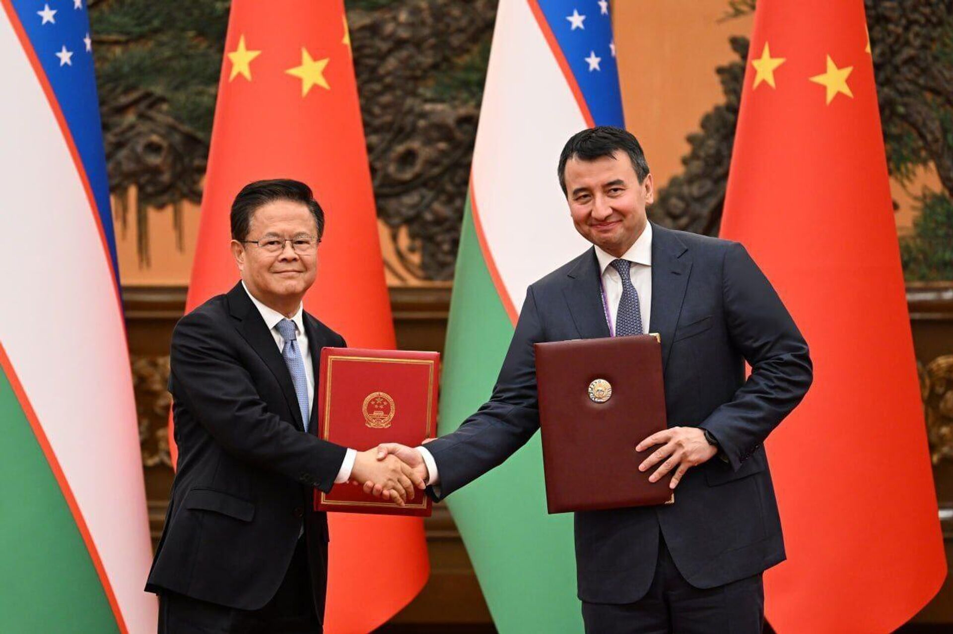 Итоги переговоров лидеров Узбекистана и Китая - Sputnik Узбекистан, 1920, 02.09.2025