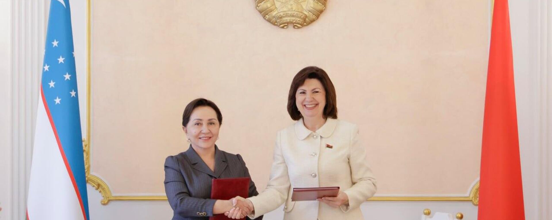 В Витебске прошла встреча председателя Сената Олий Мажлиса Танзилы Нарбаевой с председателем Совета Республики Беларусь Натальей Кочановой - Sputnik Узбекистан, 1920, 02.09.2025