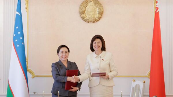 В Витебске прошла встреча председателя Сената Олий Мажлиса Танзилы Нарбаевой с председателем Совета Республики Беларусь Натальей Кочановой - Sputnik Узбекистан
