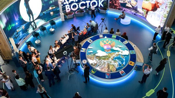 ВЭФ-2025. Работа форума - Sputnik Узбекистан