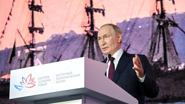 Президент РФ Владимир Путин - Sputnik Ўзбекистон