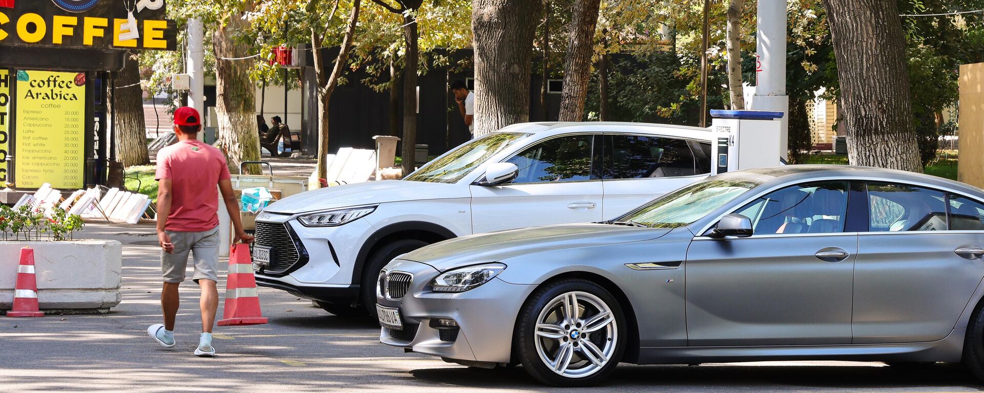 Платная парковка в Ташкенте - Sputnik Ўзбекистон, 1920, 11.09.2025