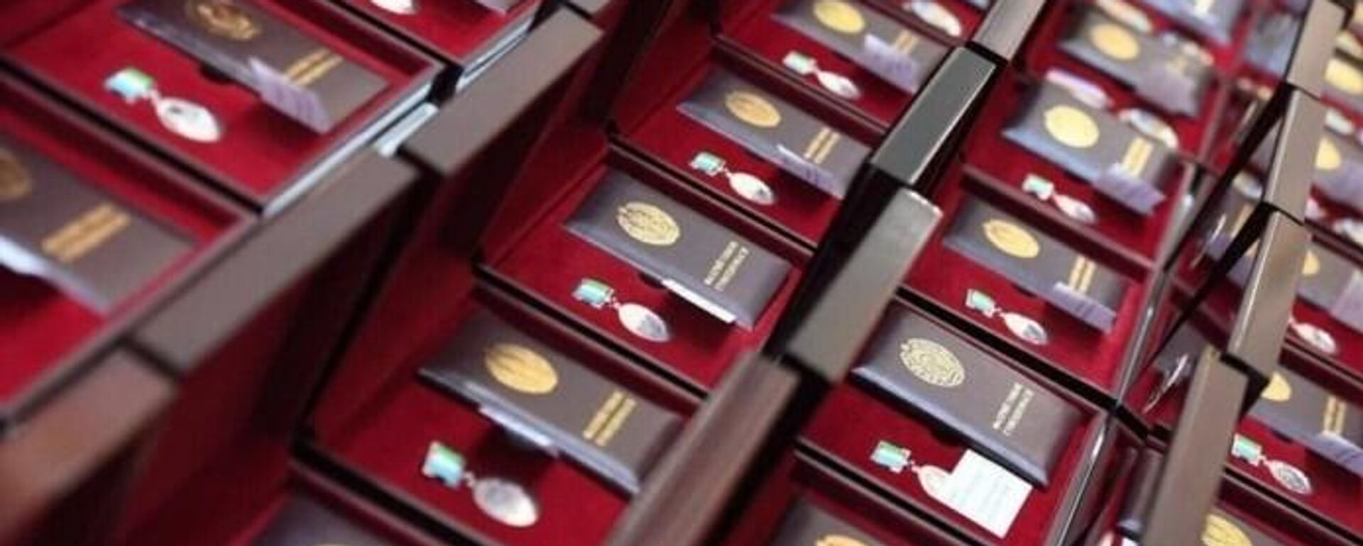 Награждение по случаю Дня учителей и наставников
 - Sputnik Узбекистан, 1920, 08.01.2026