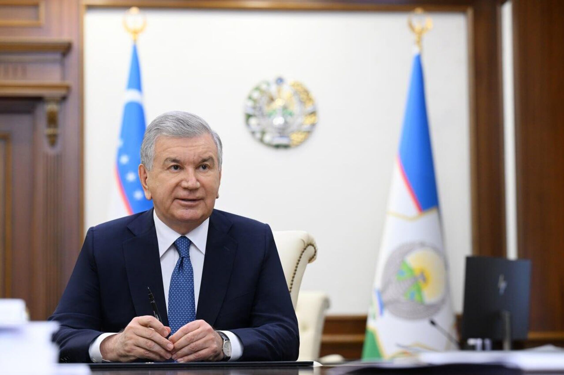 Президент Шавкат Мирзиёев рассмотрел предложения по организации переписи населения и развитию сельского хозяйства - Sputnik Узбекистан, 1920, 12.09.2025