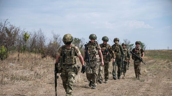 Подготовка штурмовых подразделений группировки войск Днепр на Запорожском направлении - Sputnik Ўзбекистон