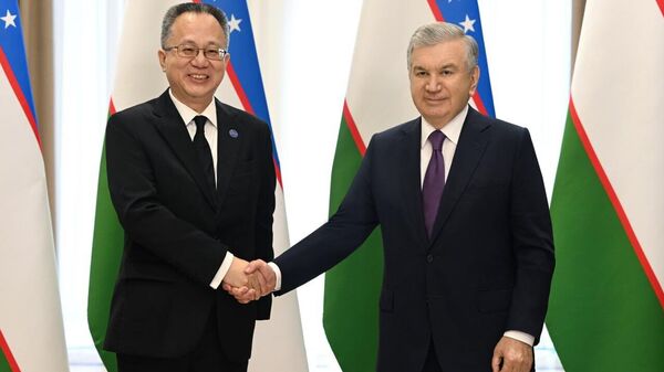 🟠Шавкат Мирзиёев выступил за подготовку новой программы полномасштабного стратегического партнерства с Азиатским банком развития - Sputnik Узбекистан