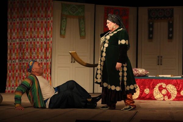 Самаркандский театр покоряет Россию - Sputnik Узбекистан