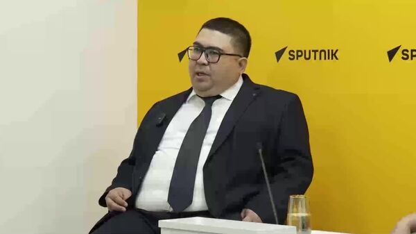 🫐 В Узбекистан завезли 35 тысяч саженцев белорусской голубики - Sputnik Узбекистан