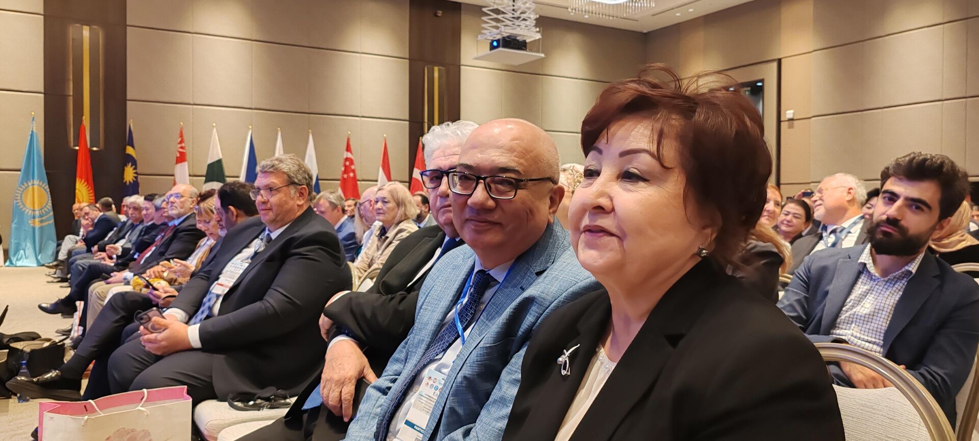 В Самарканде проходит первый Конгресс детских хирургов Евразии - Sputnik Узбекистан, 1920, 19.09.2025