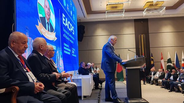 В Самарканде проходит первый Конгресс детских хирургов Евразии - Sputnik Узбекистан