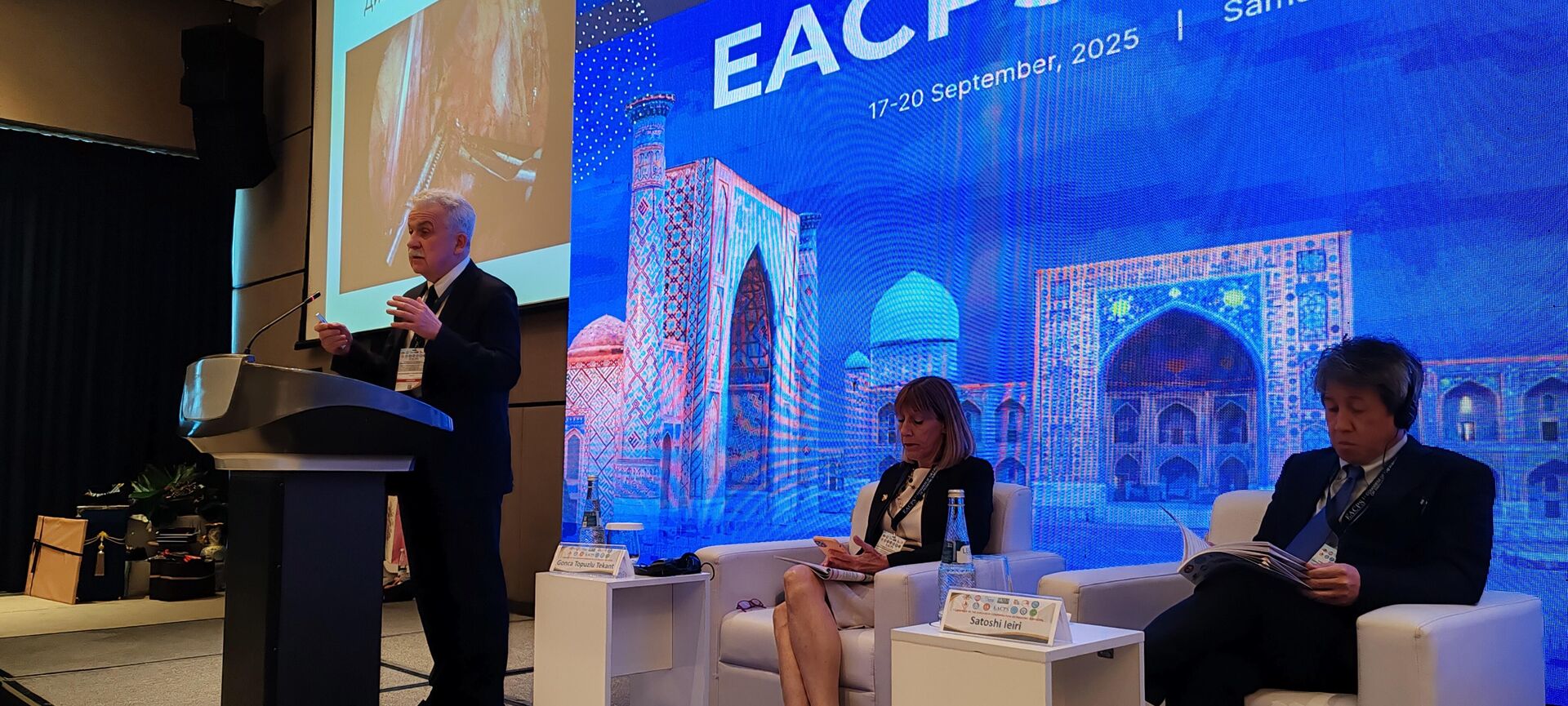 В Самарканде проходит первый Конгресс детских хирургов Евразии - Sputnik Узбекистан, 1920, 19.09.2025