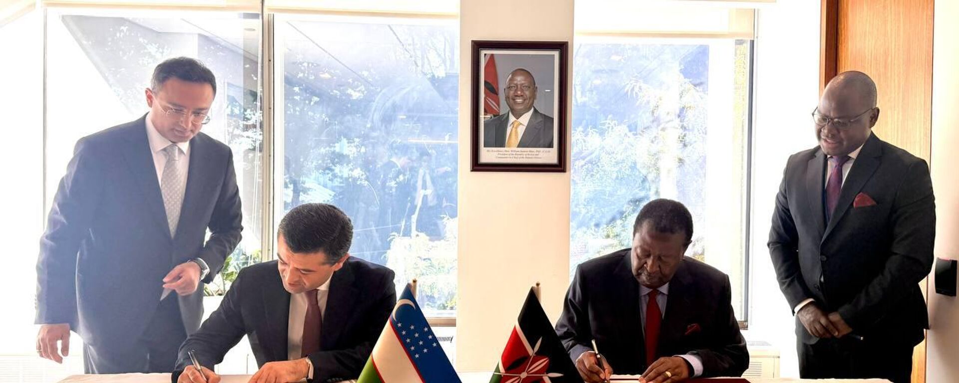 Узбекистан установил дипломатические отношения с Кенией. - Sputnik Ўзбекистон, 1920, 20.09.2025