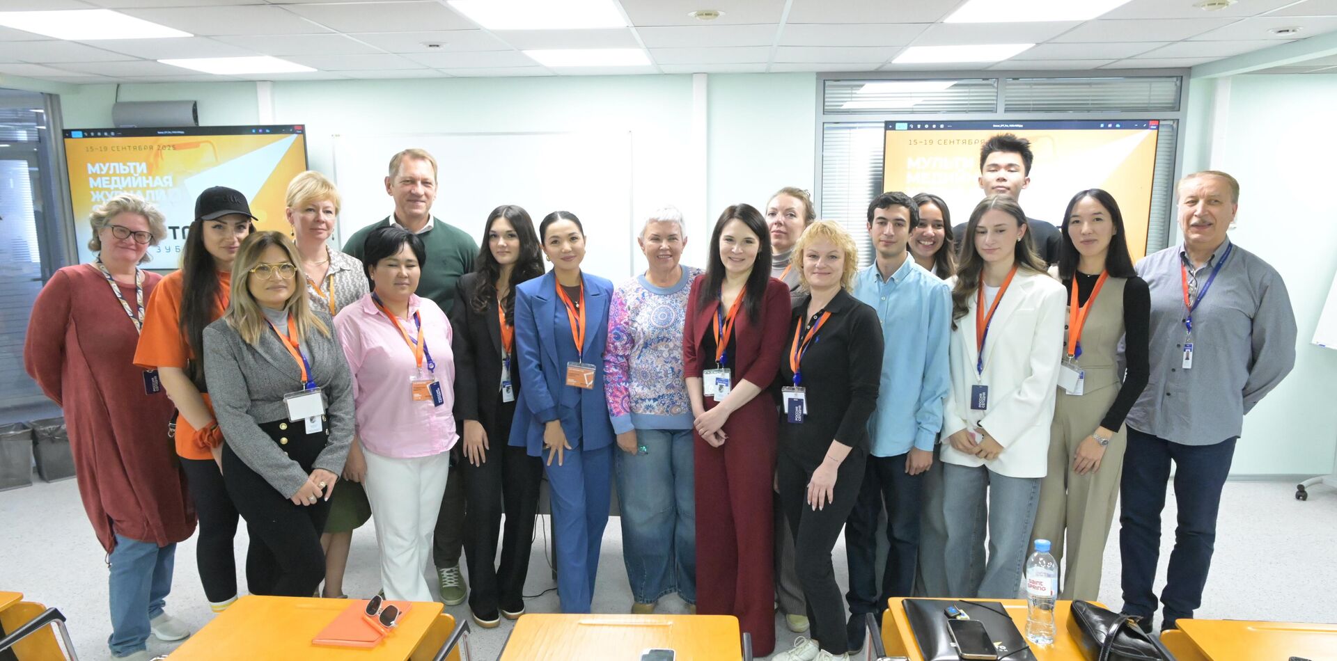 Участники SputnikPro на Зубовском - Sputnik Узбекистан, 1920, 20.09.2025