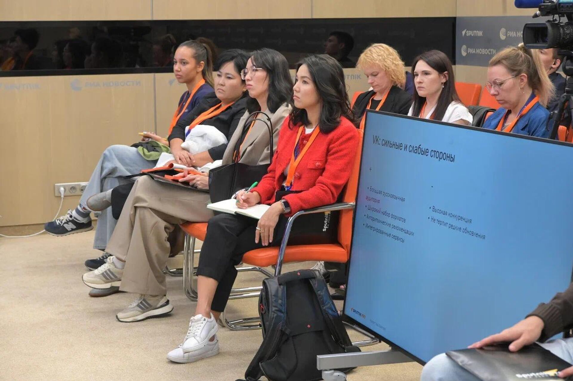 Участники SputnikPro на Зубовском - Sputnik Узбекистан, 1920, 20.09.2025