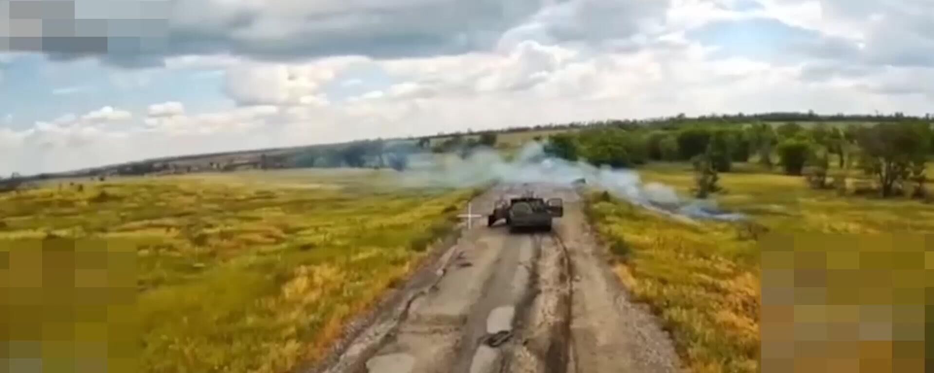 Командир отряда рассказывает о том, как войска ВДВ блокировали логистику штурмовой бригады ГУР Украины - Sputnik Ўзбекистон, 1920, 20.09.2025
