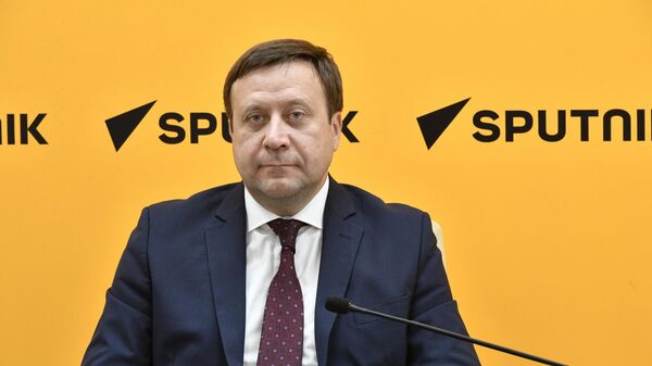 Россия и Узбекистан развивают сотрудничество в сфере образования и науки — видео   - Sputnik Узбекистан