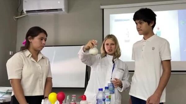 Увлекательно, занимательно и поучительно: представители российских вузов провели мастер-классы для школьников из Ташкента - Sputnik Узбекистан