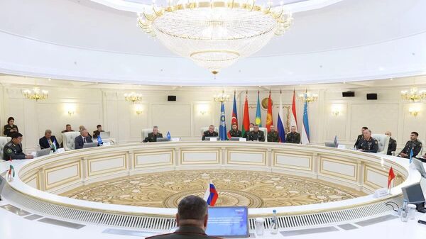 В Минске состоялось заседание Комитета начальников штабов вооруженных сил государств – участников СНГ - Sputnik Ўзбекистон