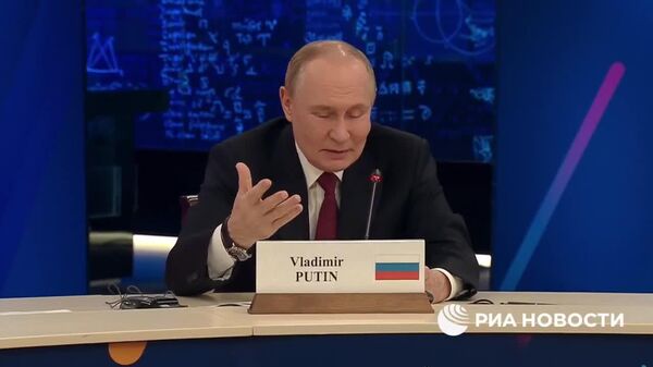 Россия к 2030 году запустит первую в мире ядерную энергосистему с замкнутым топливным циклом - Путин - Sputnik Узбекистан