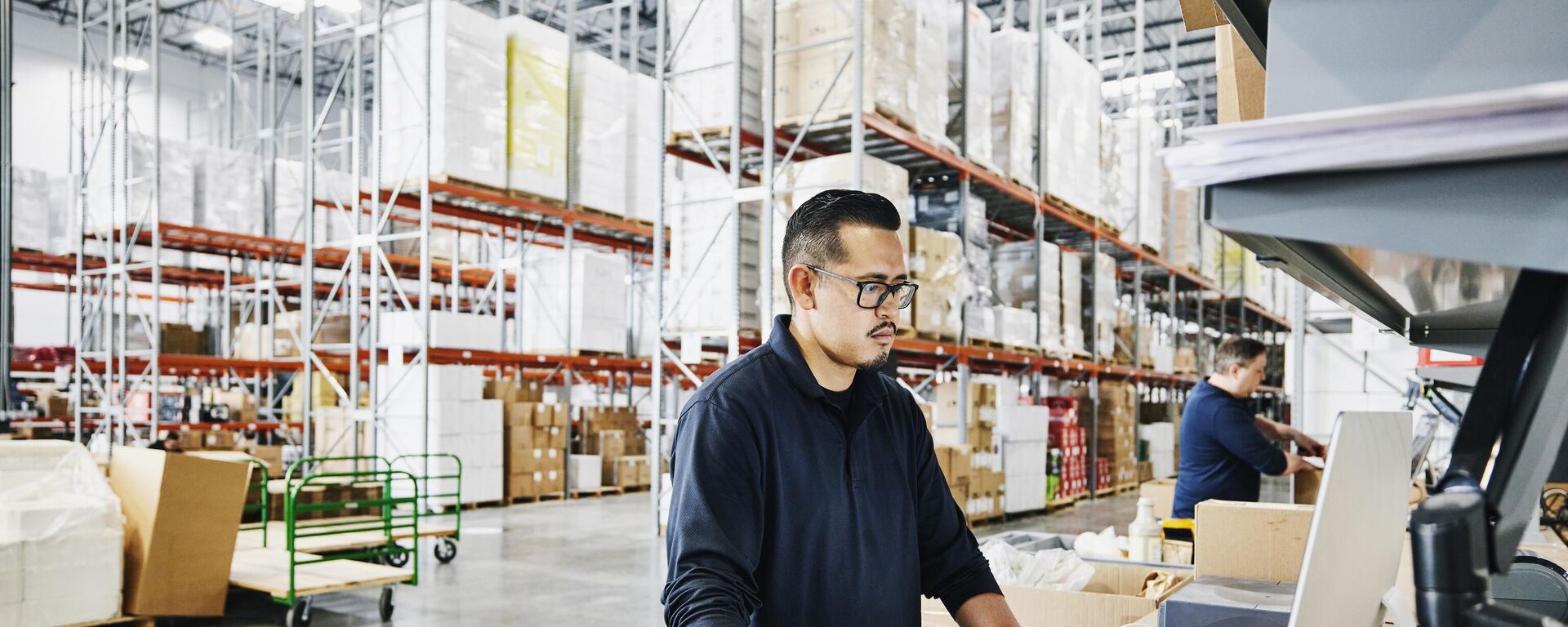 Маркетплейс - Sputnik Ўзбекистон, 1920, 12.01.2026