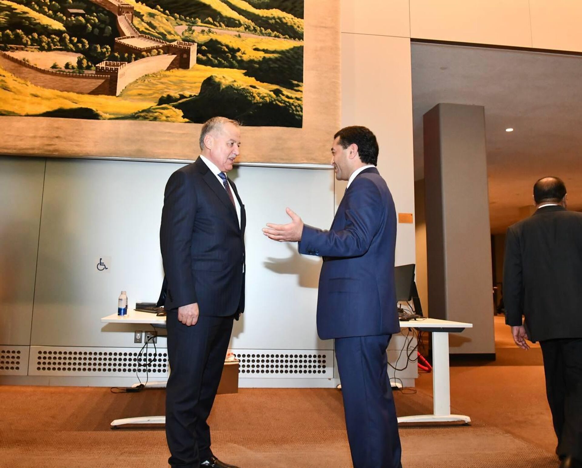 Бахтиёр Саидов провёл встречу - Sputnik Узбекистан, 1920, 26.09.2025