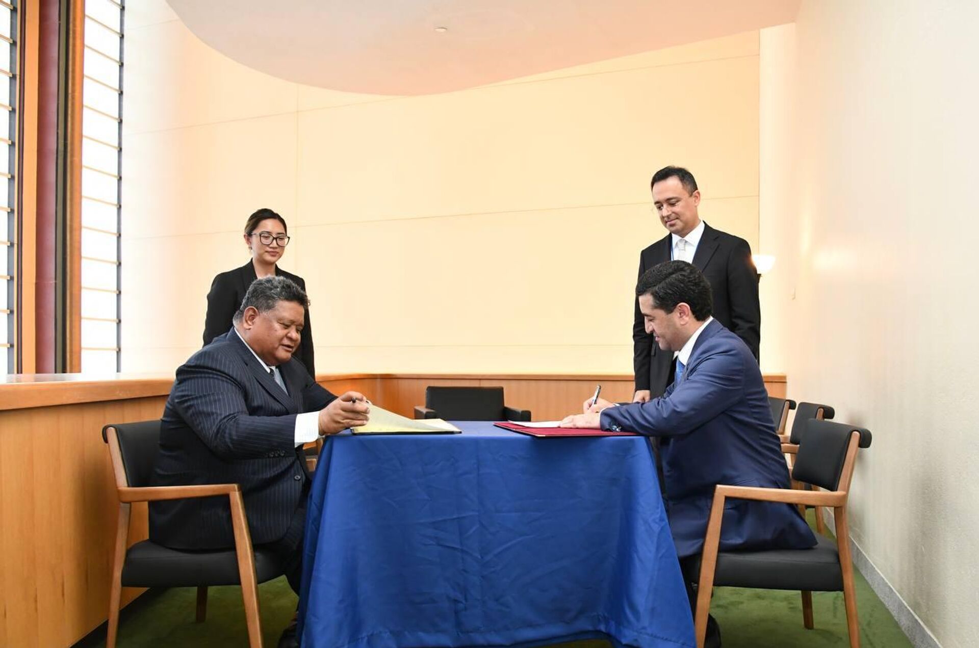 Бахтиёр Саидов провёл встречу - Sputnik Узбекистан, 1920, 26.09.2025