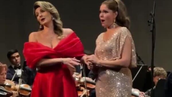 Ярким концертом Оперные шедевры в Ташкенте завершился Фестиваль российского искусства Мир искусств - Sputnik Узбекистан