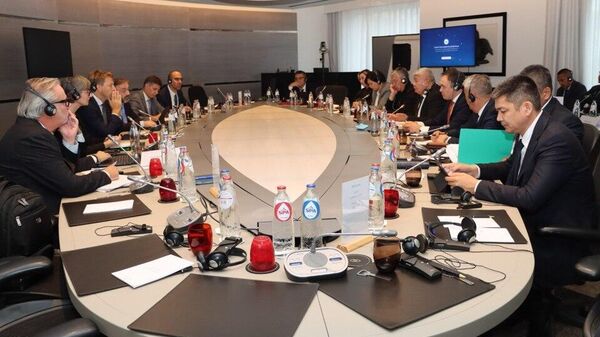 Министры энергетики Узбекистана, Кыргызстана и Казахстана провели очередную встречу по вопросам строительства Камбаратинской ГЭС-1 - Sputnik Узбекистан