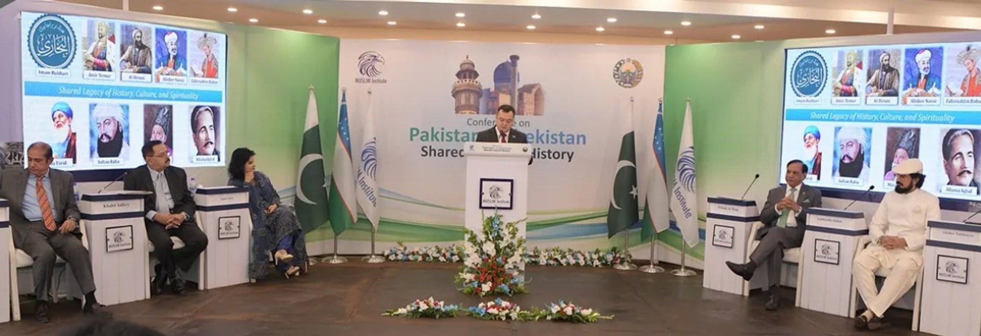 Научное сотрудничество между историками Узбекистана и Пакистана вышло на новый этап
 - Sputnik Узбекистан, 1920, 02.10.2025