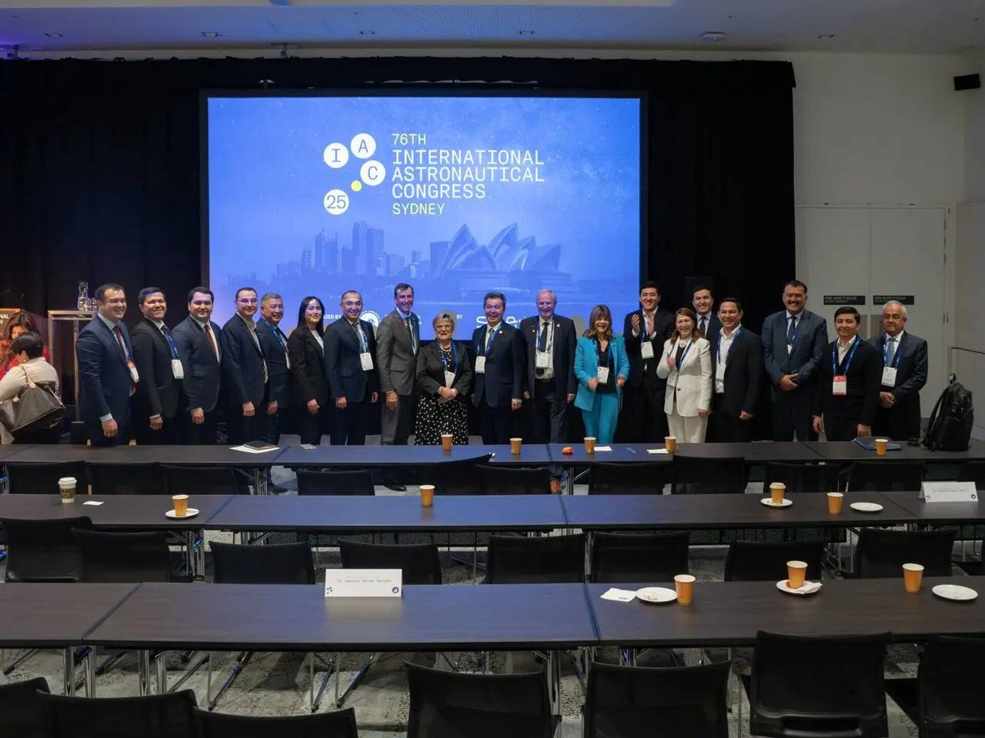 В Австралии проходит Международный астронавтический конгресс. - Sputnik Узбекистан, 1920, 03.10.2025