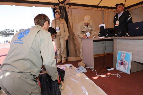 В Самарканде прошли международные соревнования профессионального мастерства электромонтеров.   - Sputnik Узбекистан