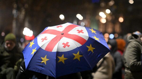 Протесты в Тбилиси - Sputnik Ўзбекистон