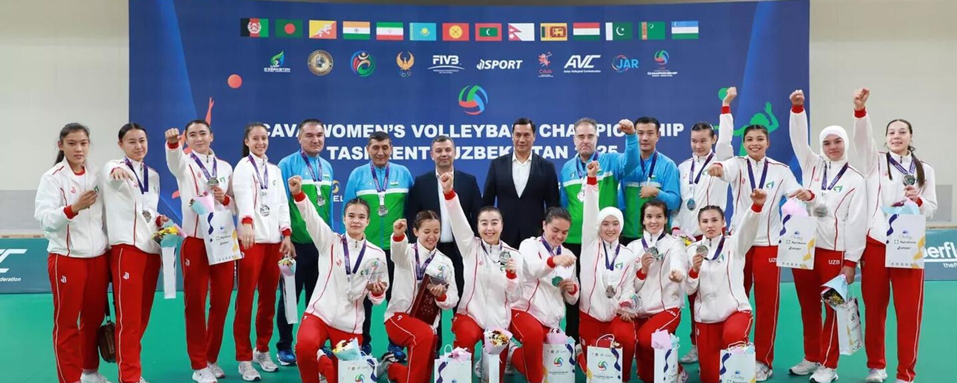 Волейболистки Узбекистана заняла второе место на чемпионате CAVA - Sputnik Ўзбекистон, 1920, 06.10.2025