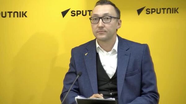 Владимир Джабаров о сотрудничестве России и Узбекистана: Между нашими странами много позитивных примеров сотрудничества - в сфере безопасности, экономики, цифровизации - Sputnik Узбекистан